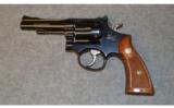 Smith & Wesson 18-3 22 LR - 2 of 3
