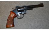 Smith & Wesson 19-5 .357 Magnum - 1 of 2
