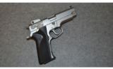 Smith & Wesson 4006 .40 S&W - 1 of 2