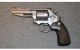 Smith & Wesson 686-6 SSR .357 Magnum - 2 of 2