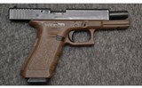 Glock~22~40 S&W - 4 of 4