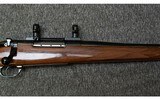 Weatherby~Mark V~7 mm Remington Magnum - 3 of 8