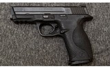 Smith & Wesson~M&P40~40 S&W - 1 of 4