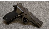 SIG Sauer~P226~9 mm - 3 of 4
