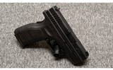 Springfield Armory~XD-40~40 S&W - 1 of 2