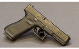 Glock~17 Gen5~9 mm - 2 of 2