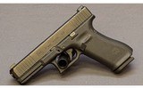 Glock~17 Gen5~9 mm - 1 of 2