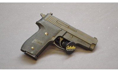 SIG SAUER~M11-A1~9MM - Image 2 of 2