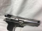 SMITH
&
WESSON
5906 - 3 of 4