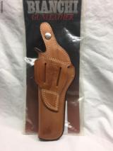 Bianchi Leather Holster 5BHL RH
- 2 of 3