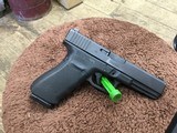 GLOCK 21GEN 4POLICE TRADEEXCEELENT CONDITION - 2 of 12