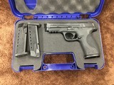 SMITH WESSON
M&P 40
WITH NITE SITES - 3 of 11