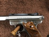 RUGER MKIITARGET COMPETIONSTAINLESS SLAB SIDEMINT CONDITON - 11 of 12