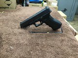 GLOCK 22GEN 3BOX ANDTHREE15 RD MAGS - 1 of 10