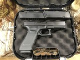 GLOCK 17 GEN 4WITH BOXAND NITE SITES - 1 of 10