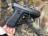 GLOCK 17 GEN 3……NIGHT SITES…..3 MAGS……..NICE - 5 of 10