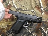 GLOCK 23 GEN 4 …….3 Mags …..Nite Sights - 8 of 11
