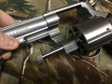 SMITH WESSON
657-3
LIKE NEW CONDITION
41 MAGNUM - 8 of 12