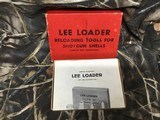 Set of 2 Lee Hand Loaders 12ga Shell Loader
and 38 Special Loader - 2 of 9