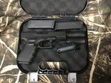GLOCK 19GEN 4NITE SITESLEFT HAND SAFETY - 1 of 12
