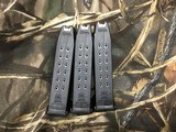 NEW Glock Factory OEM 10MM 15rd Mags......3 Mags - 1 of 4