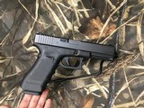 LNIB Glock 17 Gen 4 Pistol ............. Police Trade In - 4 of 12
