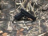 LNIB Glock 17 Gen 4 Pistol ............. Police Trade In - 2 of 12