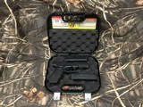 LNIB Glock 17 Gen 4 Pistol ............. Police Trade In - 1 of 12