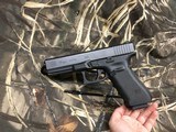 LNIB Glock 17 Gen 4 Pistol ............. Police Trade In - 5 of 12