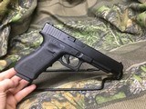 NICE GLOCK 34 GEN 3 LONG SLIDE 9MM PISTOL - 5 of 15