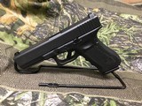 Glock 17 Gen 4 9mm Consecutive Numbers Police Trade ins - 2 of 22