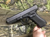 Glock 17 Gen 4 9mm Consecutive Numbers Police Trade ins - 13 of 22
