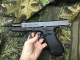 GLOCK 22 GEN 4 40 S&W NITE SIGHTS POLICE TRADE IN - 9 of 12