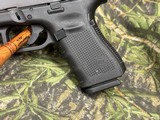 Glock 19 Gen 4 9mm Police Trade-In - 5 of 16