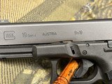Glock 19 Gen 4 9mm Police Trade-In - 6 of 16