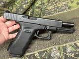 NICE Glock 17 Gen 4 9mm LE Trade In Nite Sights, 3 Mags - 11 of 12