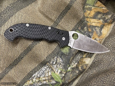 NICE  Spyderco Manix C95GP2 Knife - Image 5 of 18