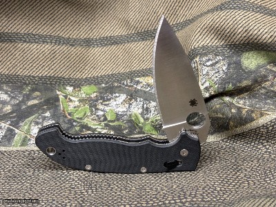 NICE  Spyderco Manix C95GP2 Knife - Image 2 of 18