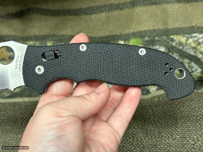NICE  Spyderco Manix C95GP2 Knife - Image 8 of 18