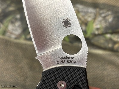 NICE  Spyderco Manix C95GP2 Knife - Image 6 of 18