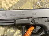 Glock 19 Gen 4 9mm Police Trade-In - 6 of 15