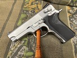 NICE
Smith Wesson 4006 40 SW - 2 of 6