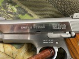 Smith Wesson 639
LNIB - 5 of 14