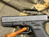 NICE Glock 19 Gen 4 9mm - 4 of 14