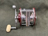Vintage Penn Super Peer 309m Level-Wind Fishing Reel with Box - 8 of 11