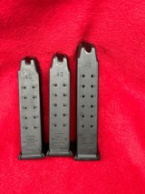 Vintage Glock .40 Cal
Pre Ban U-Notch Magazines