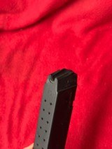 Vintage Glock .40 Cal
Pre Ban U-Notch Magazines - 4 of 8