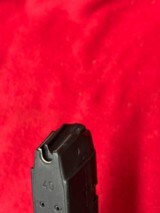 Vintage Glock .40 Cal
Pre Ban U-Notch Magazines - 7 of 8