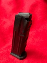 5 PRE BAN GLOCK MAGS .40 CALIBER FOR GLOCK 22 - 2 of 4