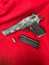 Desert Eagle 50 AE Kryptek Typhon